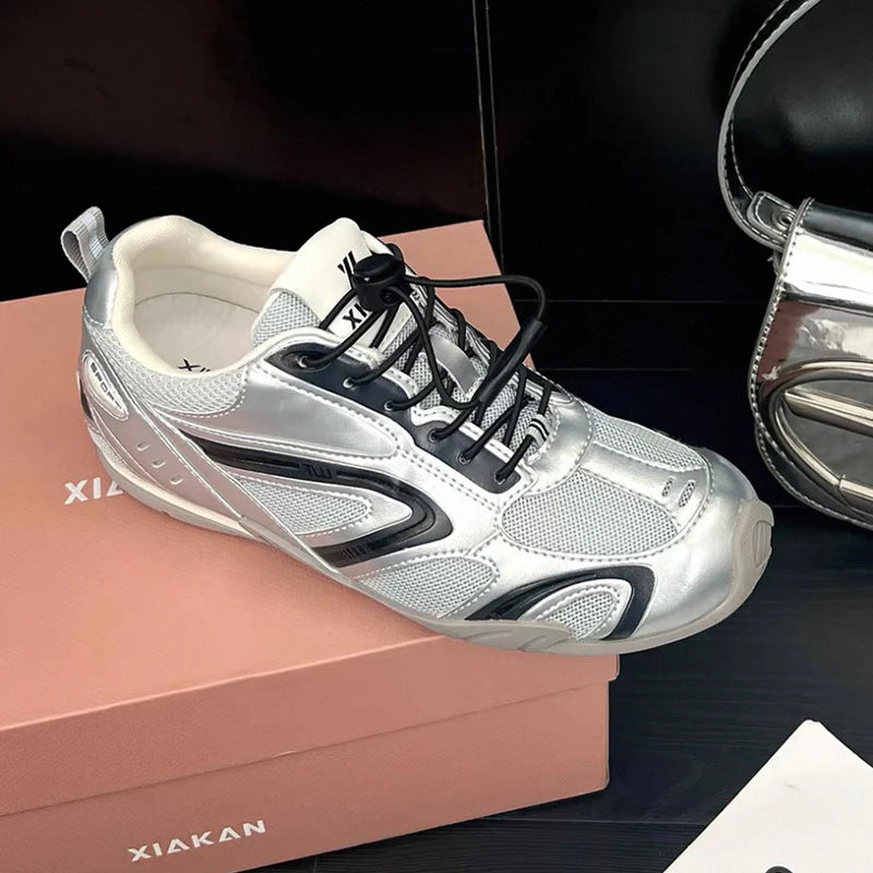 Mesh retro German training shoes