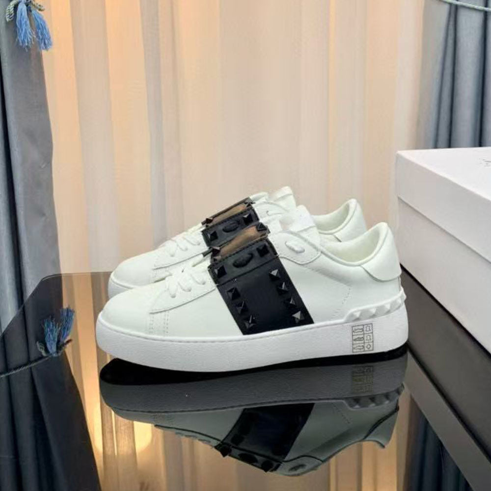 Men's Rivet-Embellished Color-Blocked White Sneakers