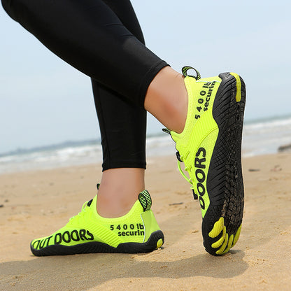 Men's stylish beach running shoes