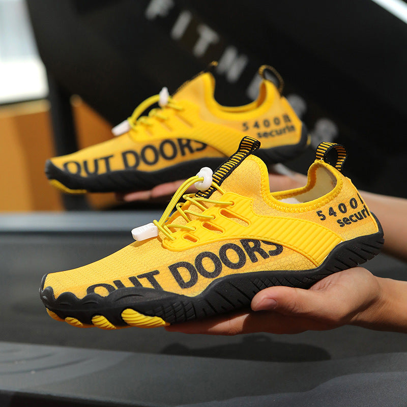 Men's stylish beach running shoes