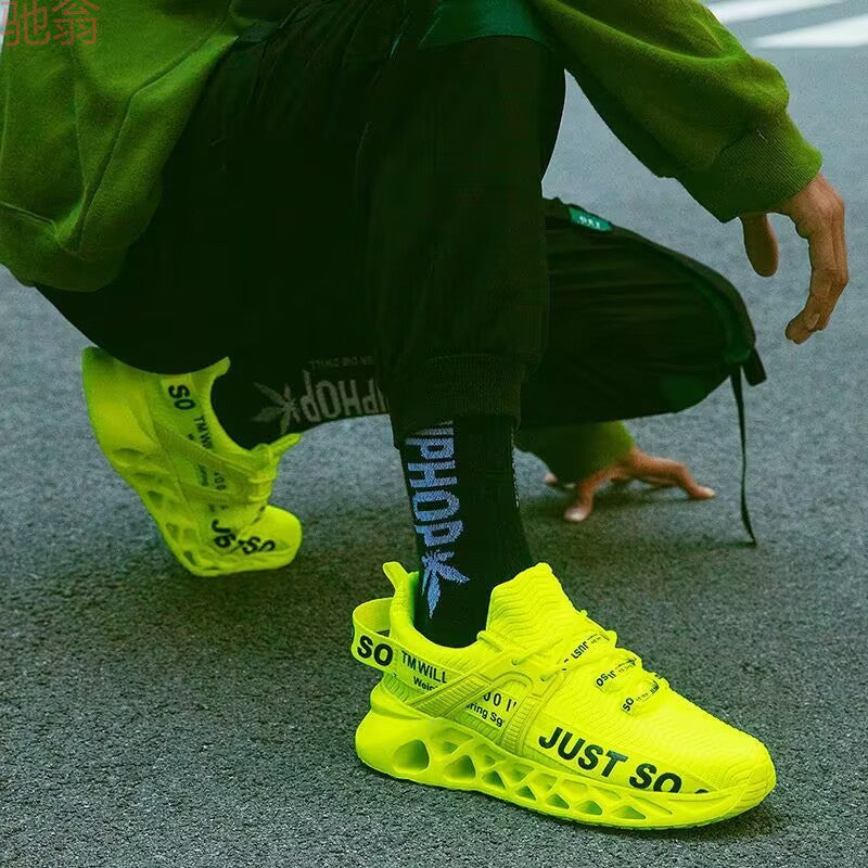 Outdoor casual sports shoes