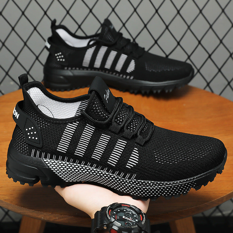 Men's flyknit running shoes with soft soles