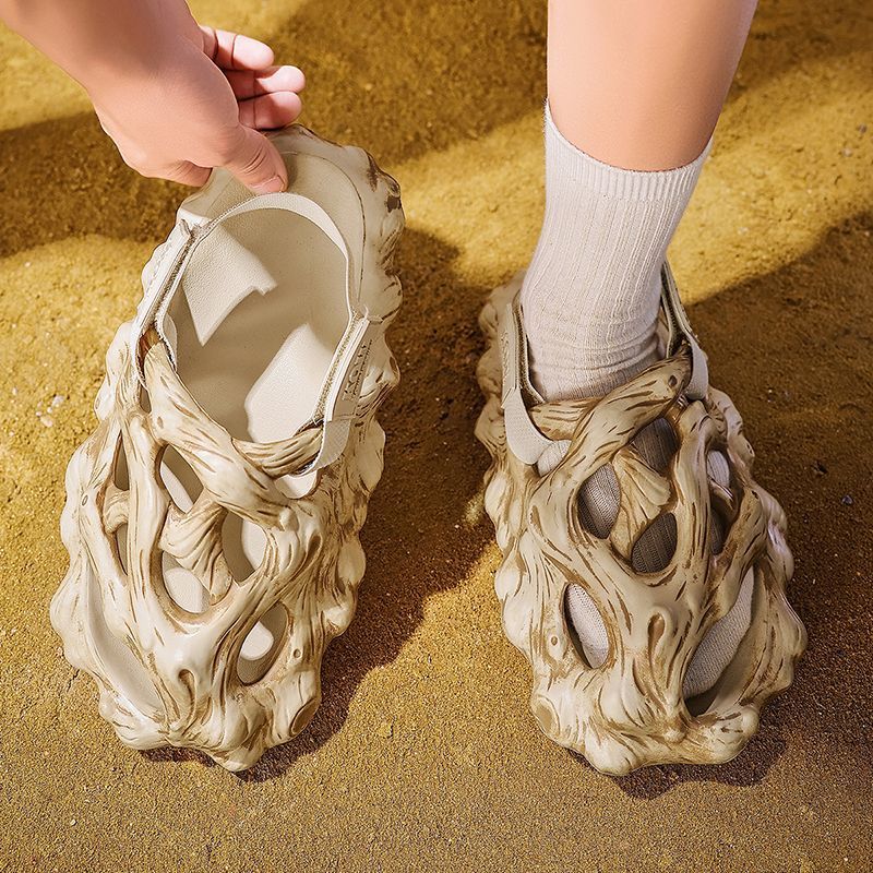 Root-patterned clogs