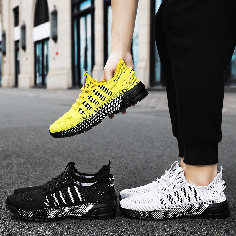 Men's flyknit running shoes with soft soles