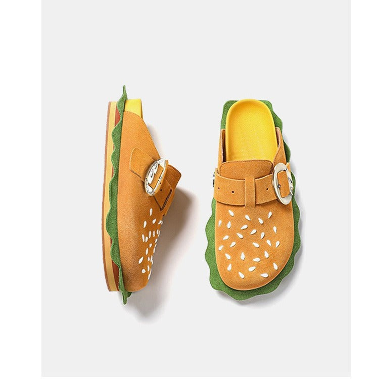 Toe-covered mules with hamburger pattern