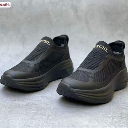 Men's Soft-soled, Breathable Slip-On Sneakers