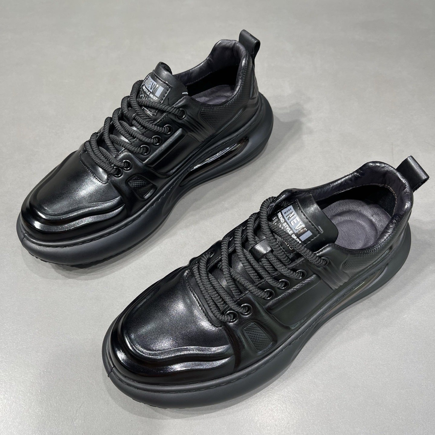 Men's First-Grain Leather Air-Cushioned Sneakers