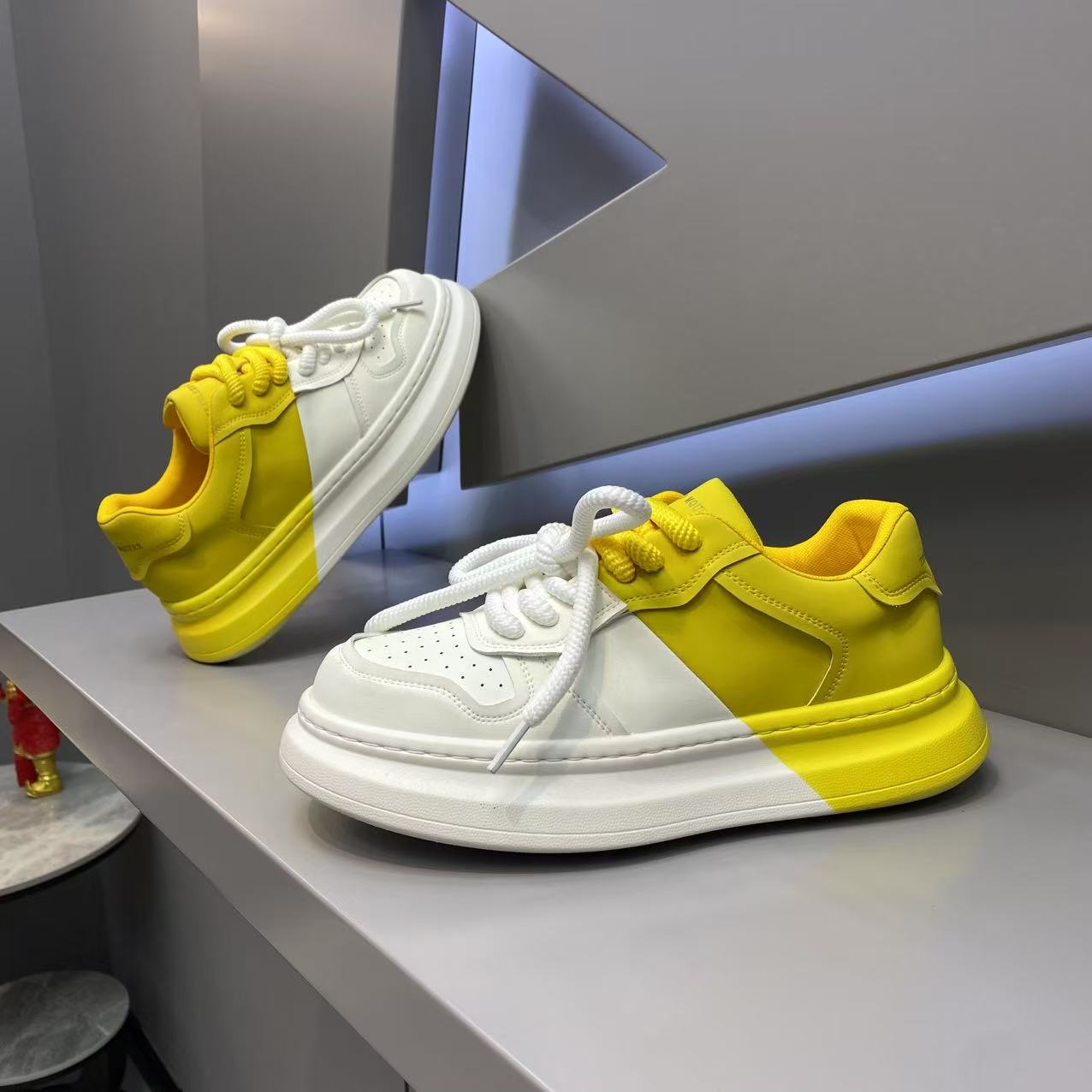 Men's Chunky Two-Tone White Sneakers