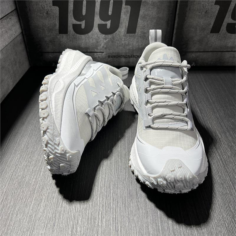 Men's Breathable and Anti-Odor Hiking Shoes