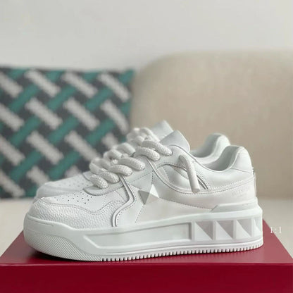 Men's High-End and Stylish Casual Board Shoes