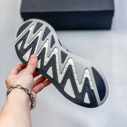 Men's Foam Cushioned Thick-Sole Running Shoes