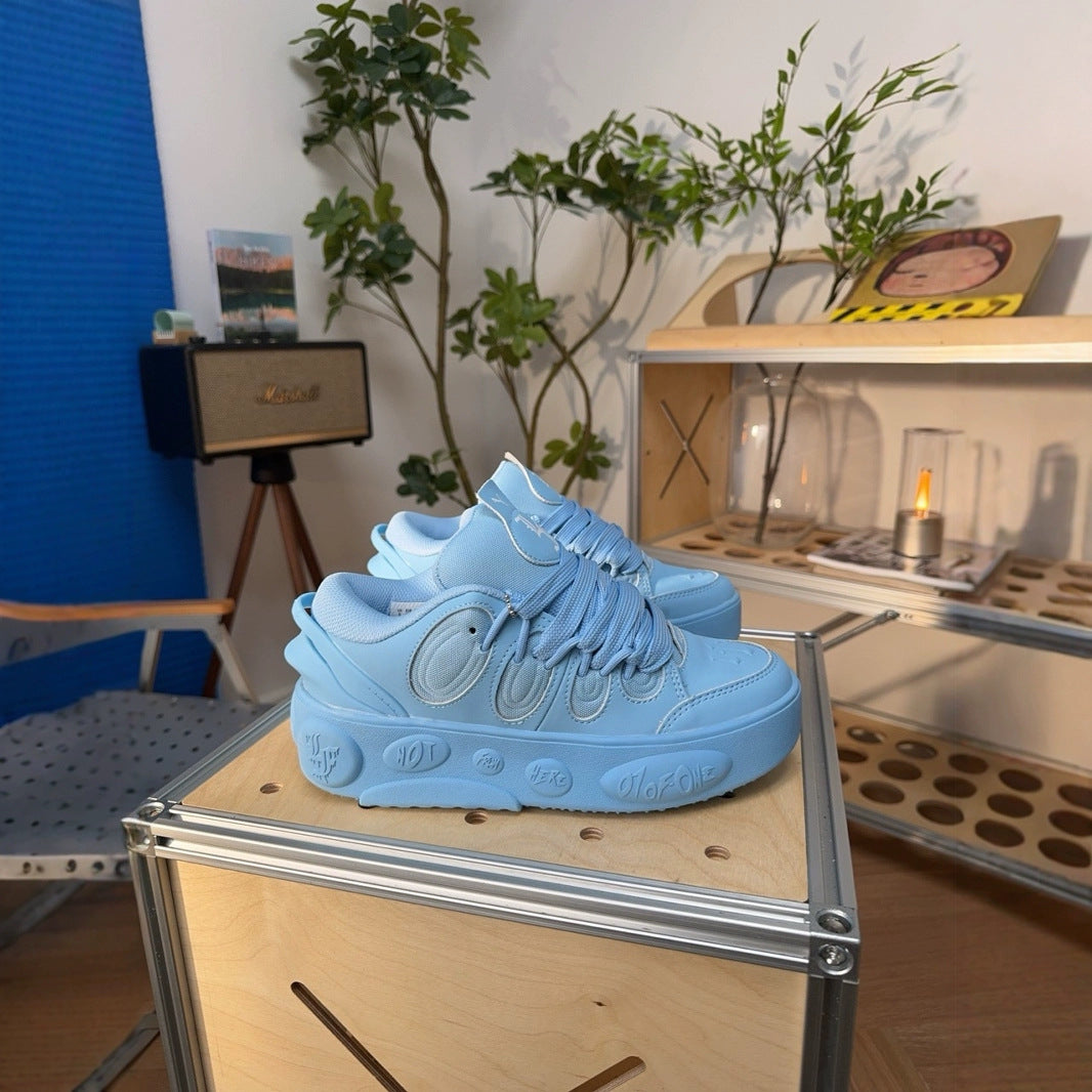 Versatile Retro Low-Top Bubble Sneakers