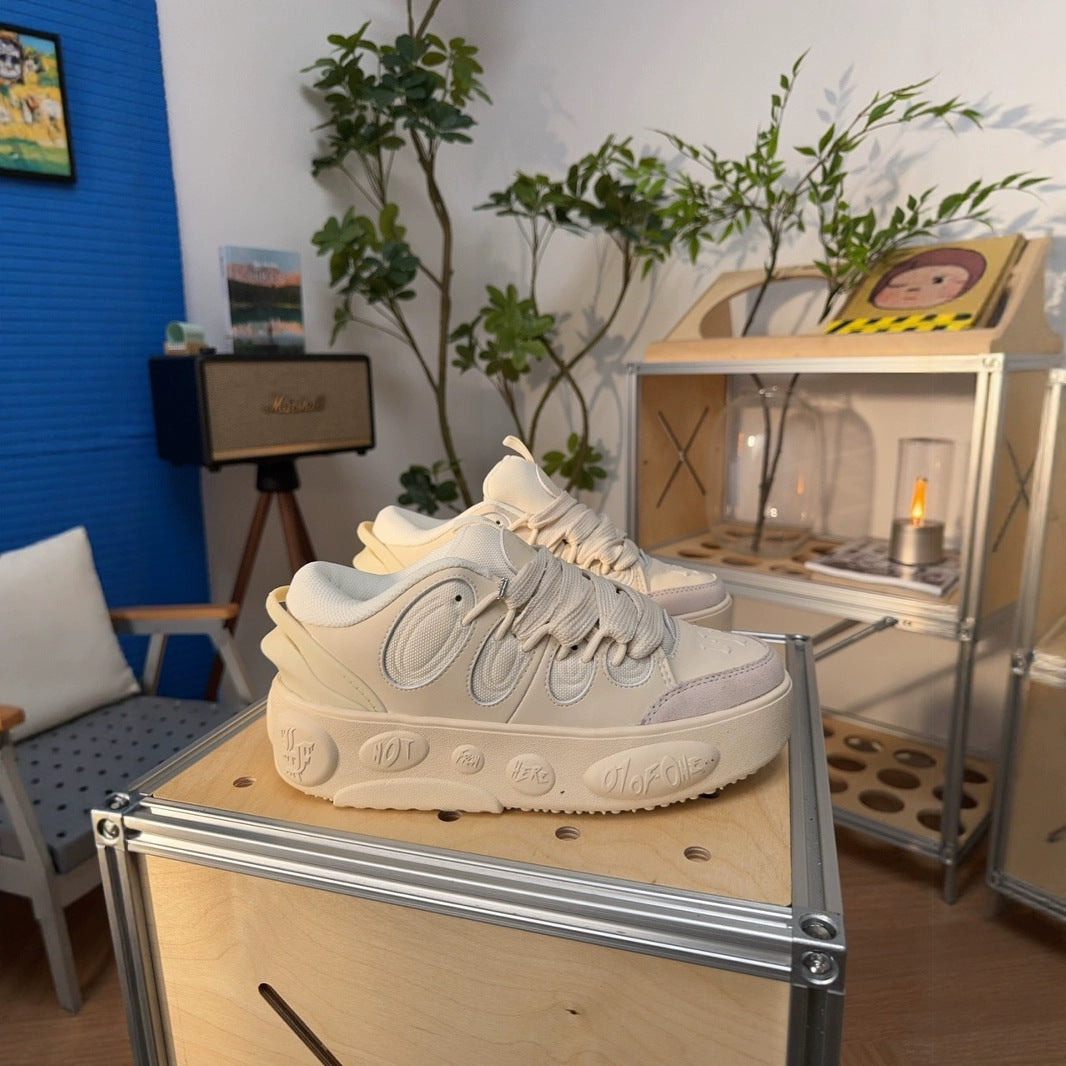 Versatile Retro Low-Top Bubble Sneakers