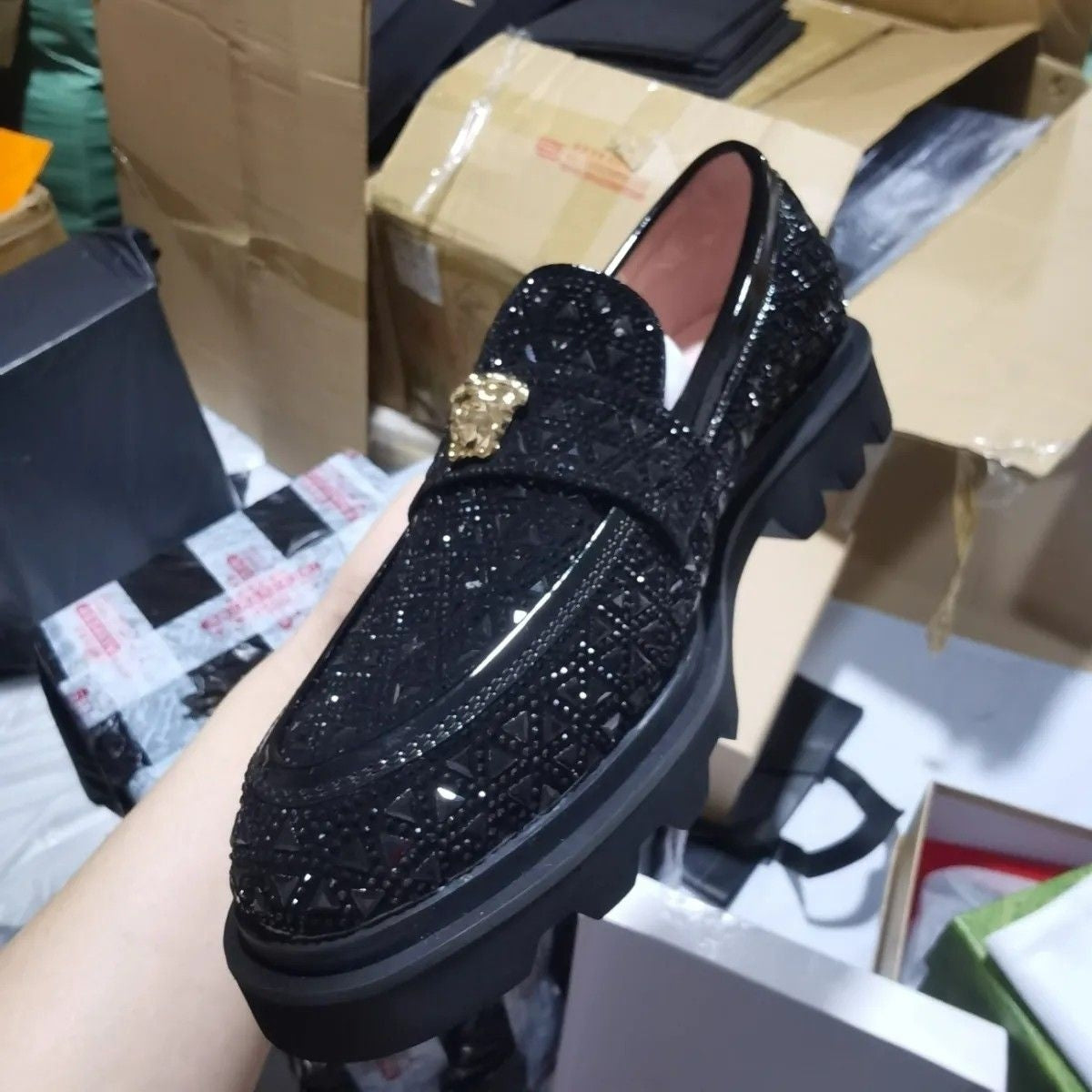 Men’s Light Luxury Leather Shoes with Heat-Applied Rhinestones
