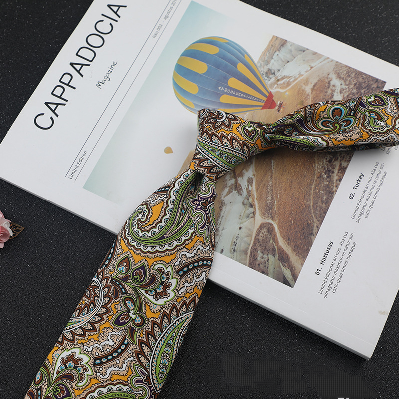 Exquisite Printed Designer Hand-Tied Necktie