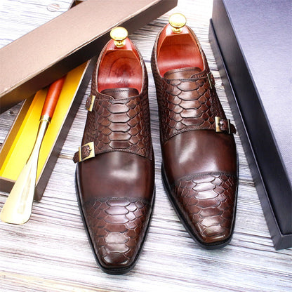 Men's spliced metal buckle leather shoes