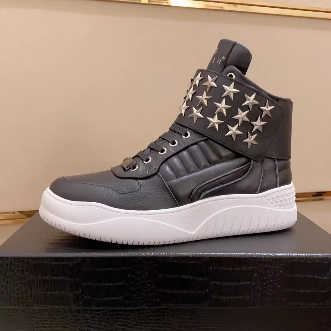 Men’s Heavy-Duty Metal Star Leather Sneakers