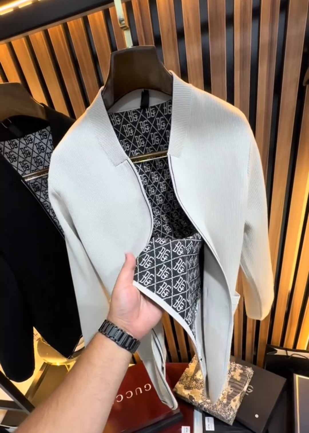 Men’s Striped Knit Cardigan with Inner Print