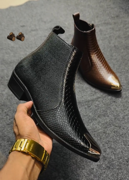 Men's Textured Pointed Metal-Cap Ankle Boots