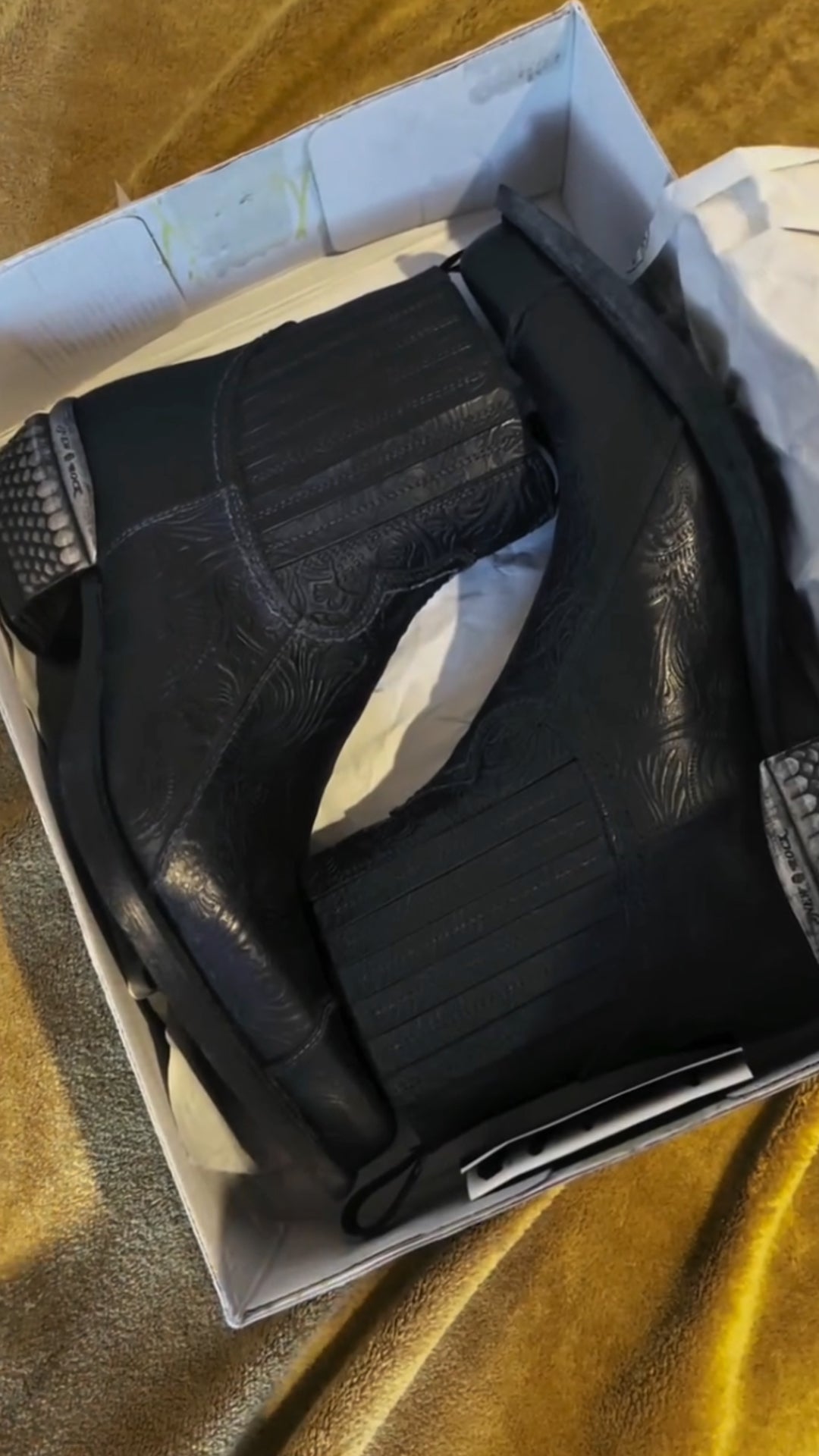 Vintage Distressed & Embossed Genuine Leather Ankle Boots