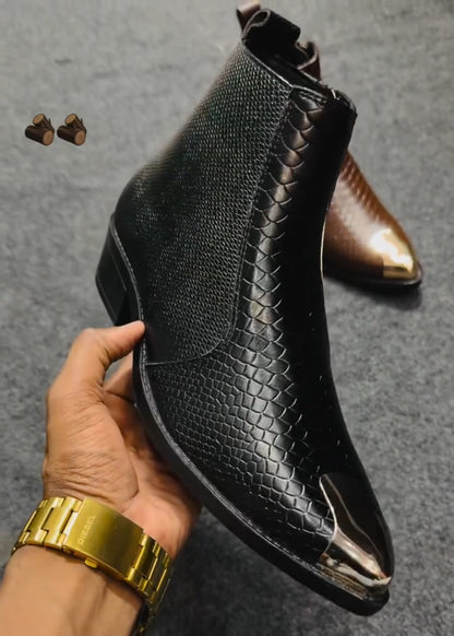 Men's Textured Pointed Metal-Cap Ankle Boots