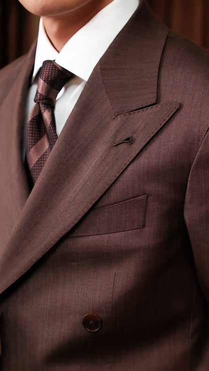 Men’s Wood-Grain Peak-Lapel Suit Set