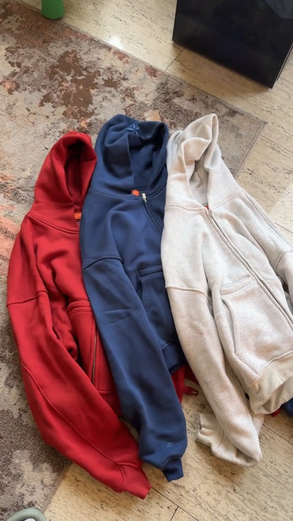 Men’s Sporty-Style Sweatshirt Jacket with Pockets and a Key Fob