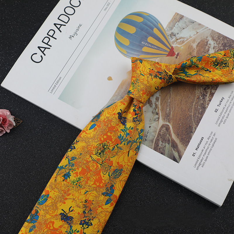 Exquisite Printed Designer Hand-Tied Necktie